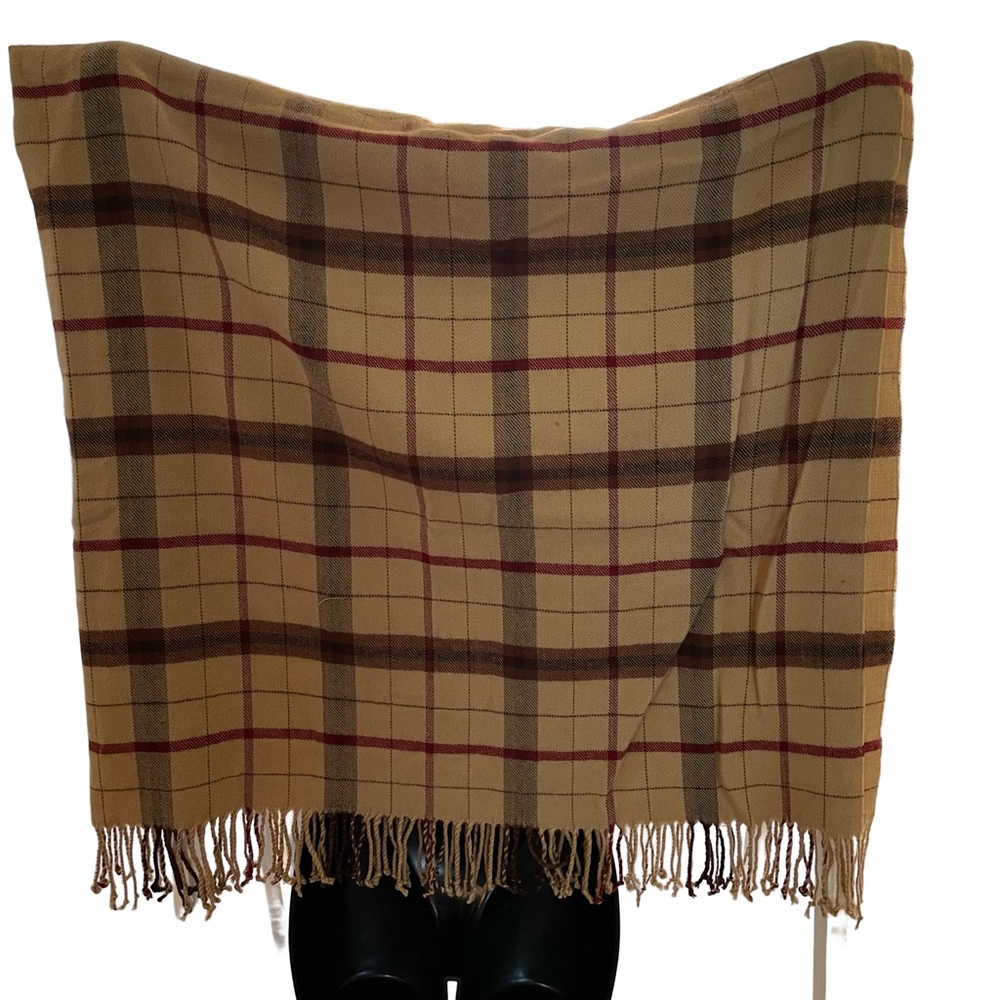 Longaberger plaid shawl with fringe